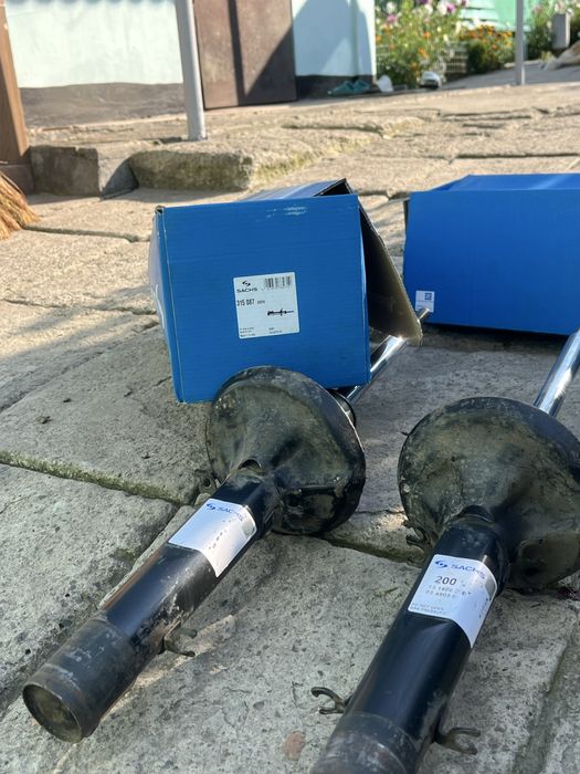 Продам амортизатори Sachs