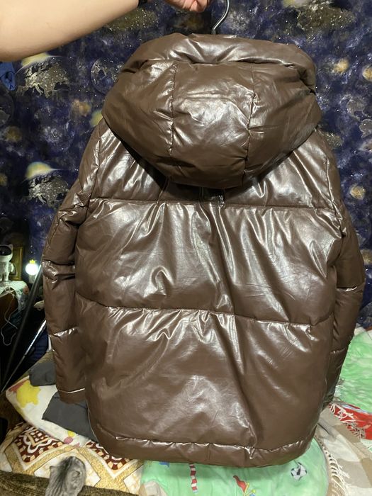 Зимова куртка дуже тепла