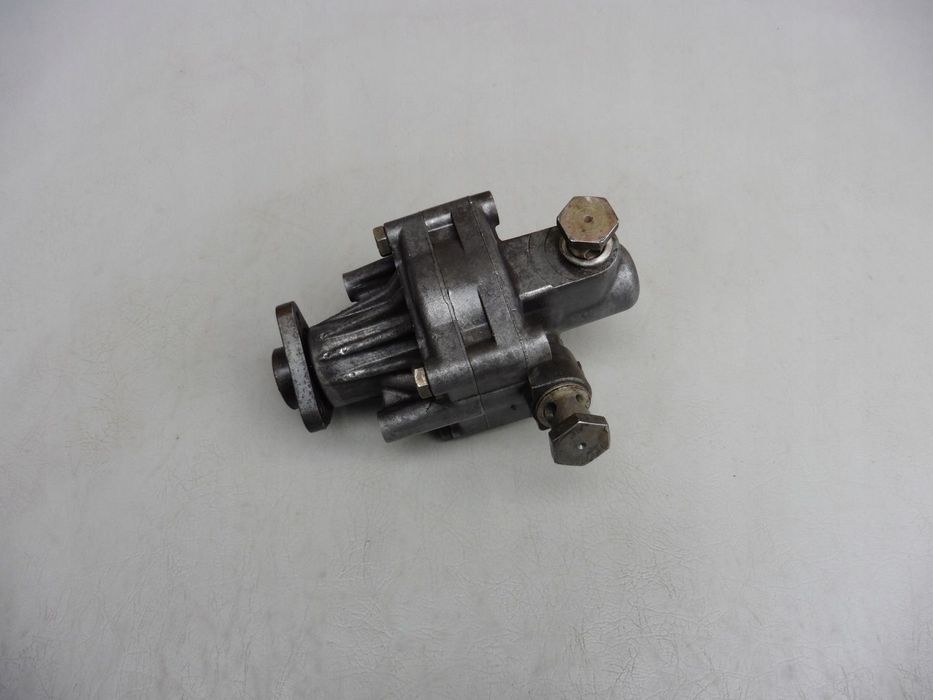 Pompa wspomagania 4D0145155H Audi A8 D2 2,8 V6