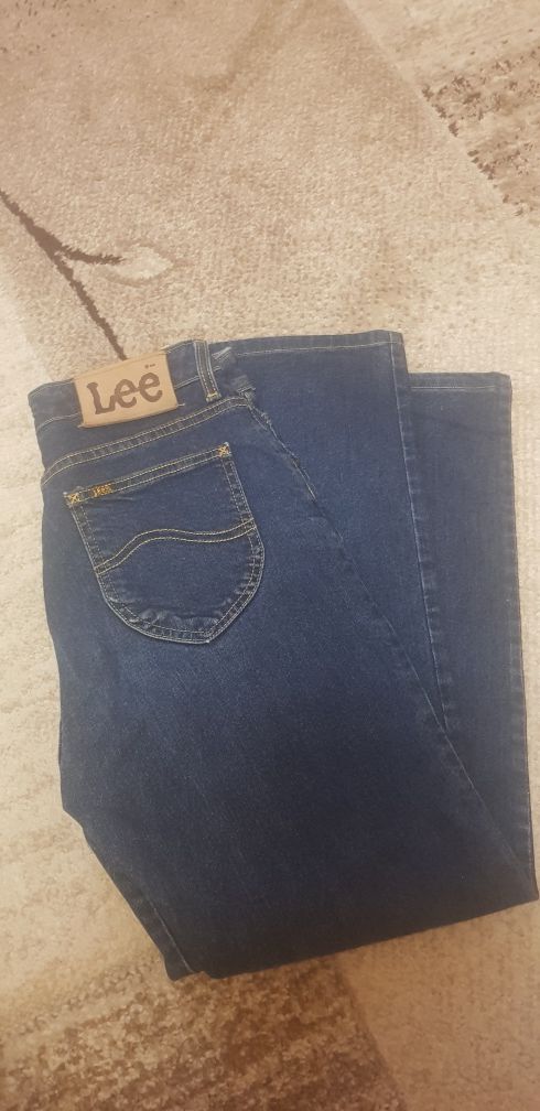 Джинси жіночі, підліткові фірми Lee
