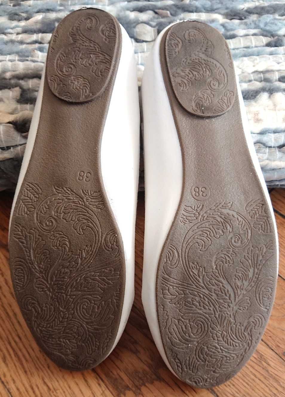 Buty balerinki białe GRACELAND rozmiar 38