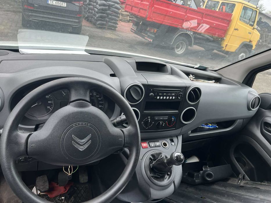 Citroen Berlingo 1.6 eHDI 92KM kod lakieru EWP, 2016rok częśći