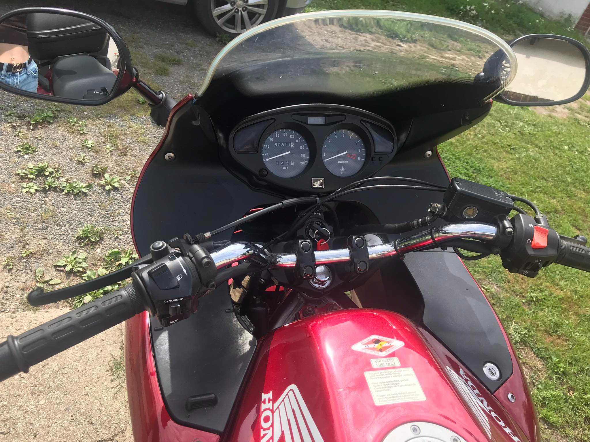 Motocykl Honda RC deawille 650