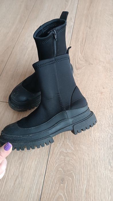 Czarne botki Zara