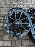 Oryginalne alufelgi Hyundai 5x114,3 19 CZUJNIKI Tucson IONIQ 5 CZARNE