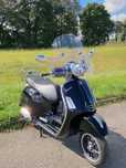 Piaggio Vespa GTS Super 125