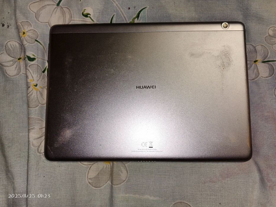 Планшет Huawei 16гб