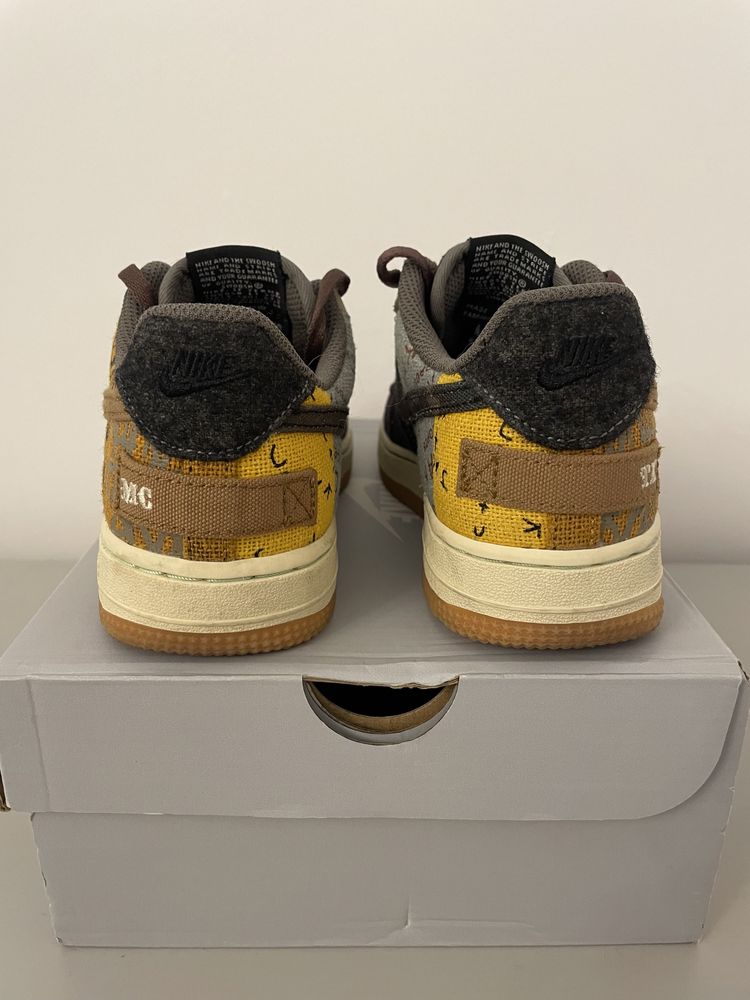 Okazja! Nike Aor Force 1 x Travis Scott 35eu *jak nowe*