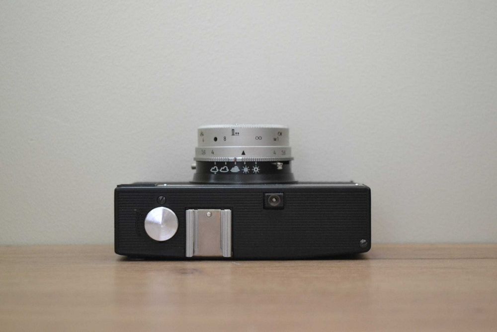 aparat analogowy retro SMENA 8M SMIENA sprawny nigdy nie użyty nowy
