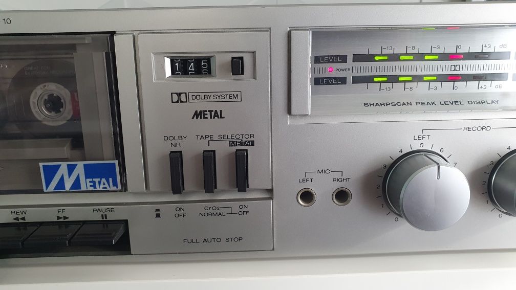 Magnetofon kasetowy Sharp rt-10