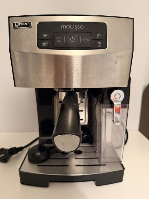 Ekspres Yoer Mousso super stan