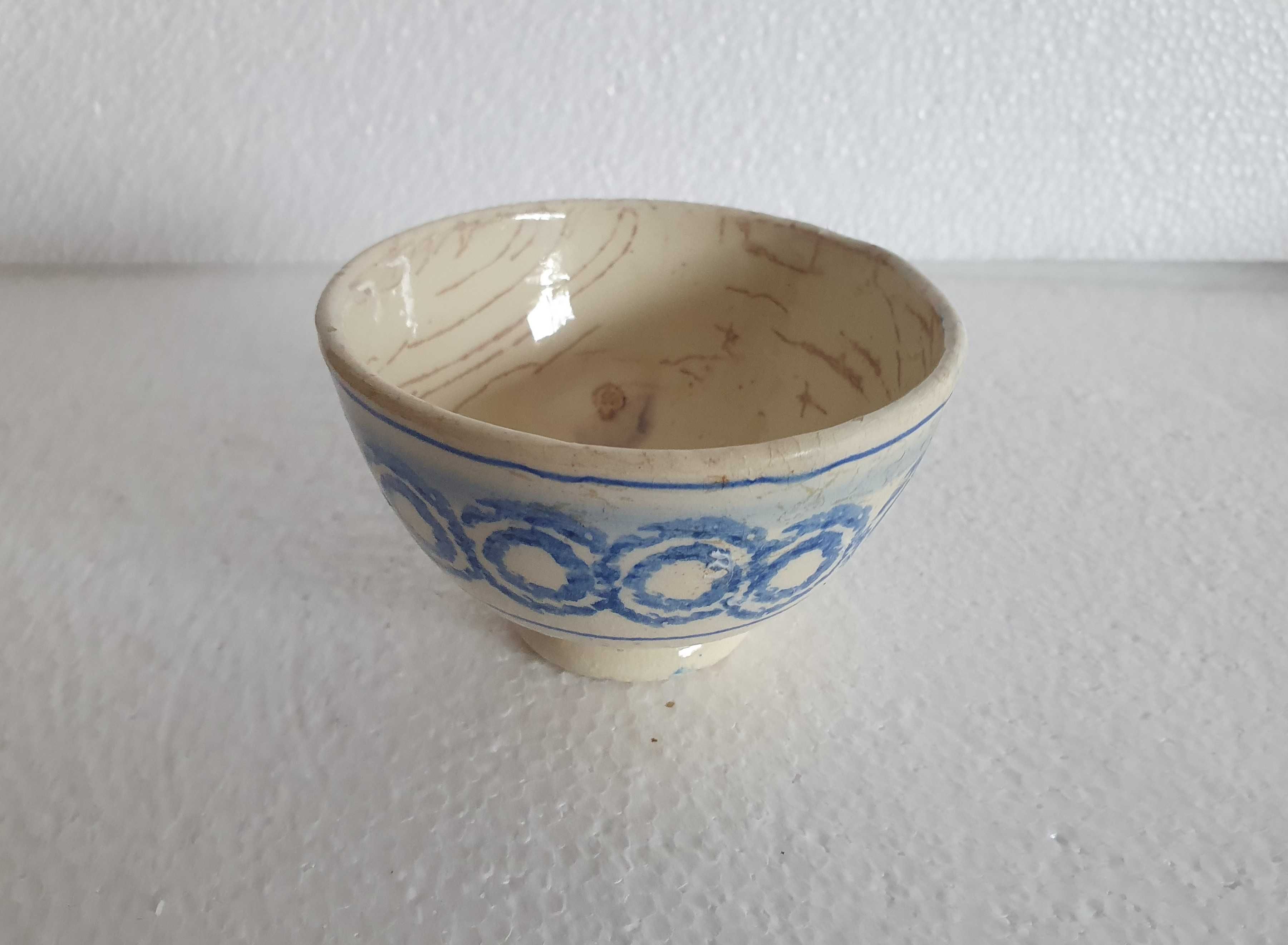 Taça / Tijela artesanal portuguesa muito antiga, sem marca