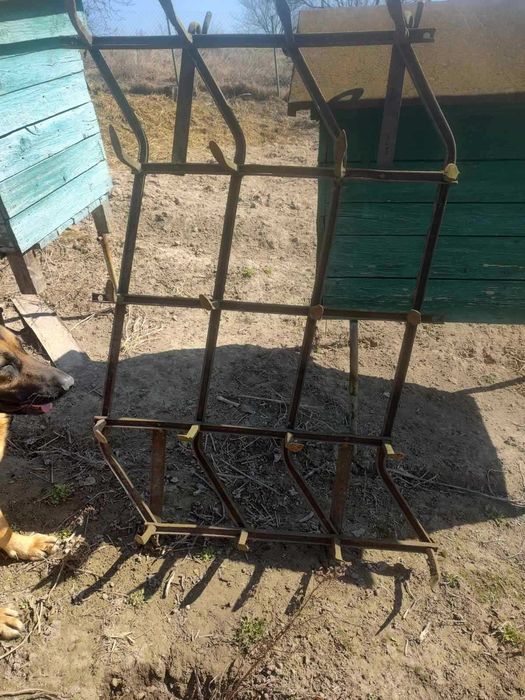 Борона тракторна
