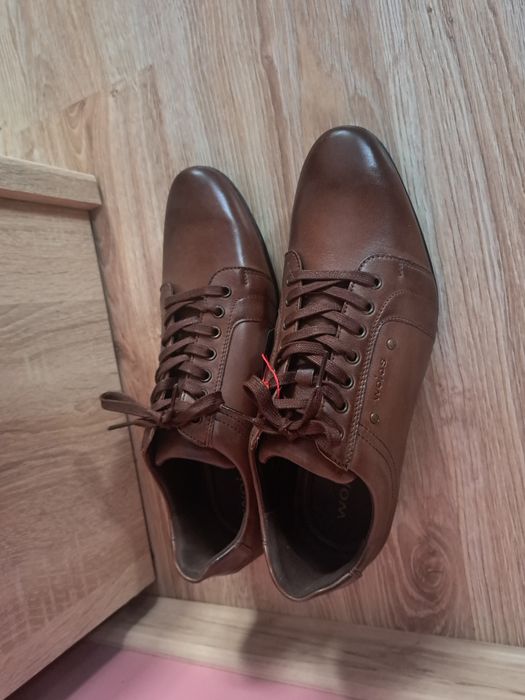 Buty męskie Wojas nowe rozm. 44 brązowe
