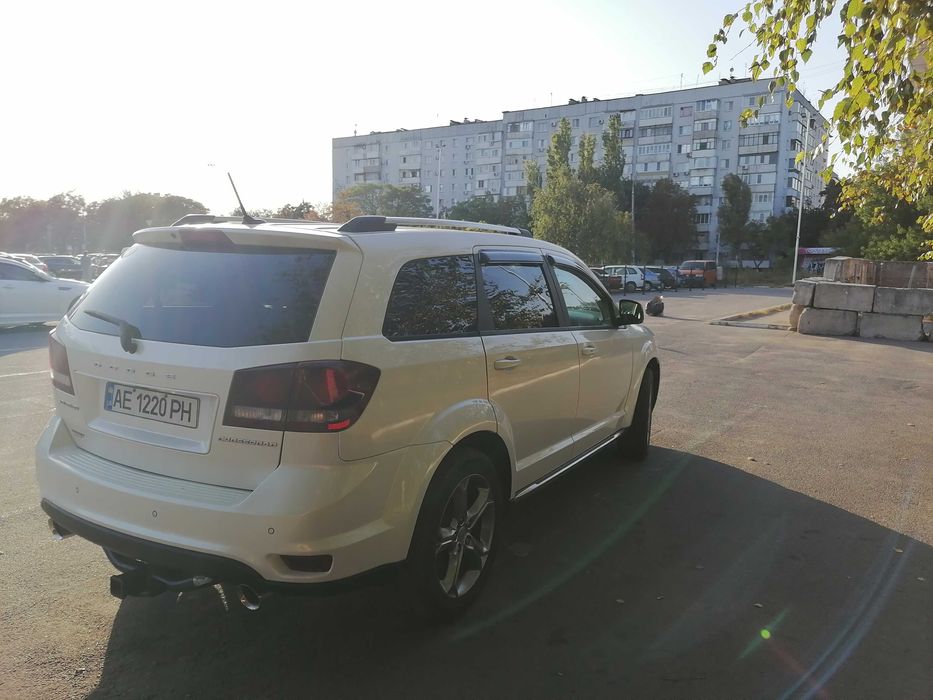 Продам или обменяю ласточку Додж джорни 3,6