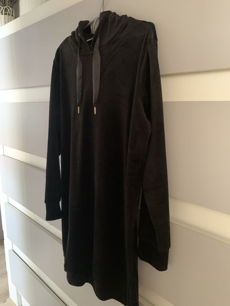 Bluza welurowa czarna-tunika/ dres