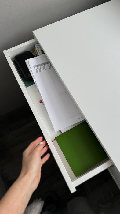 Стол компьютерный белый 2 ящика парта