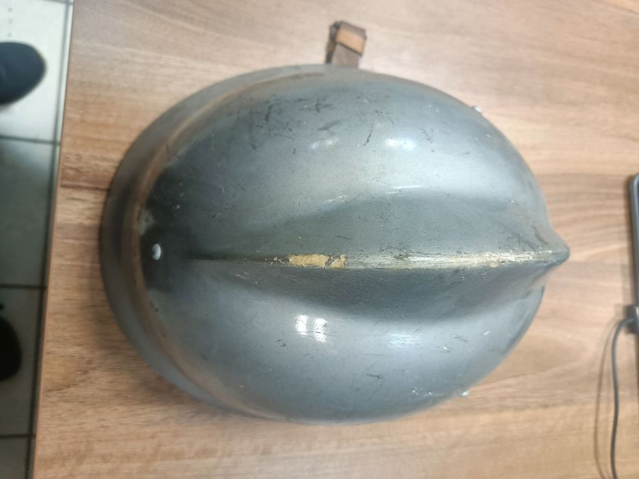 Hełm strażacki z okresu PRL-u