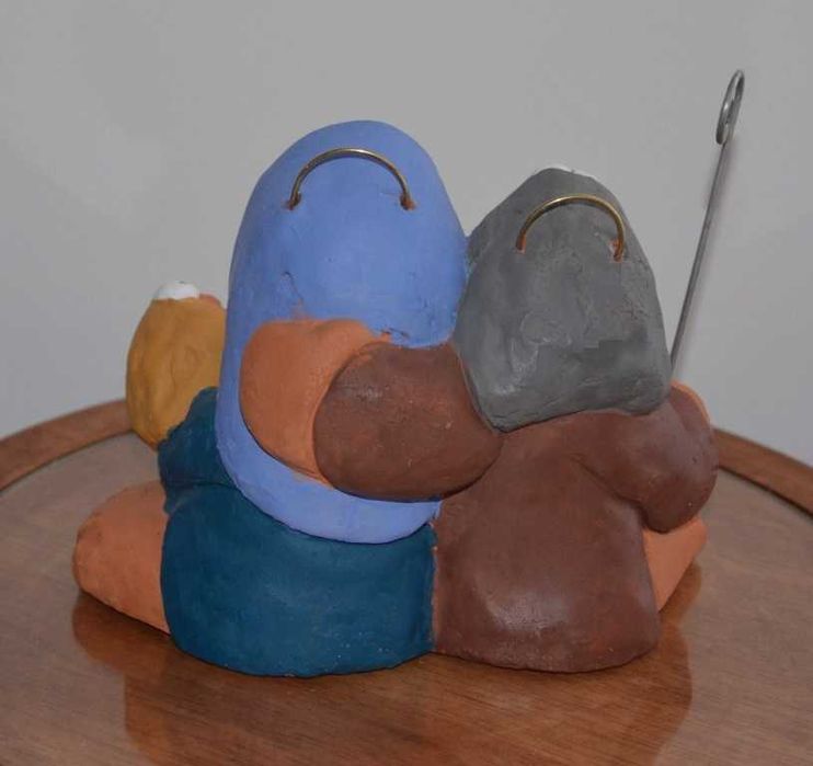 Presépio Monobloco, com três personagens – Peça artesanal em cerâmica