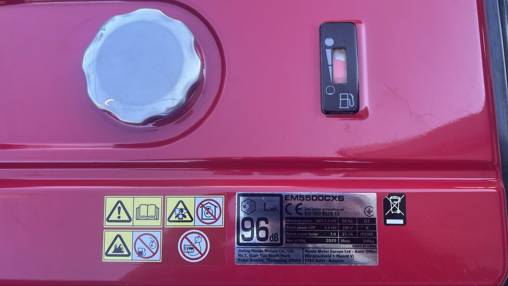Генератор Honda EM5500CXS