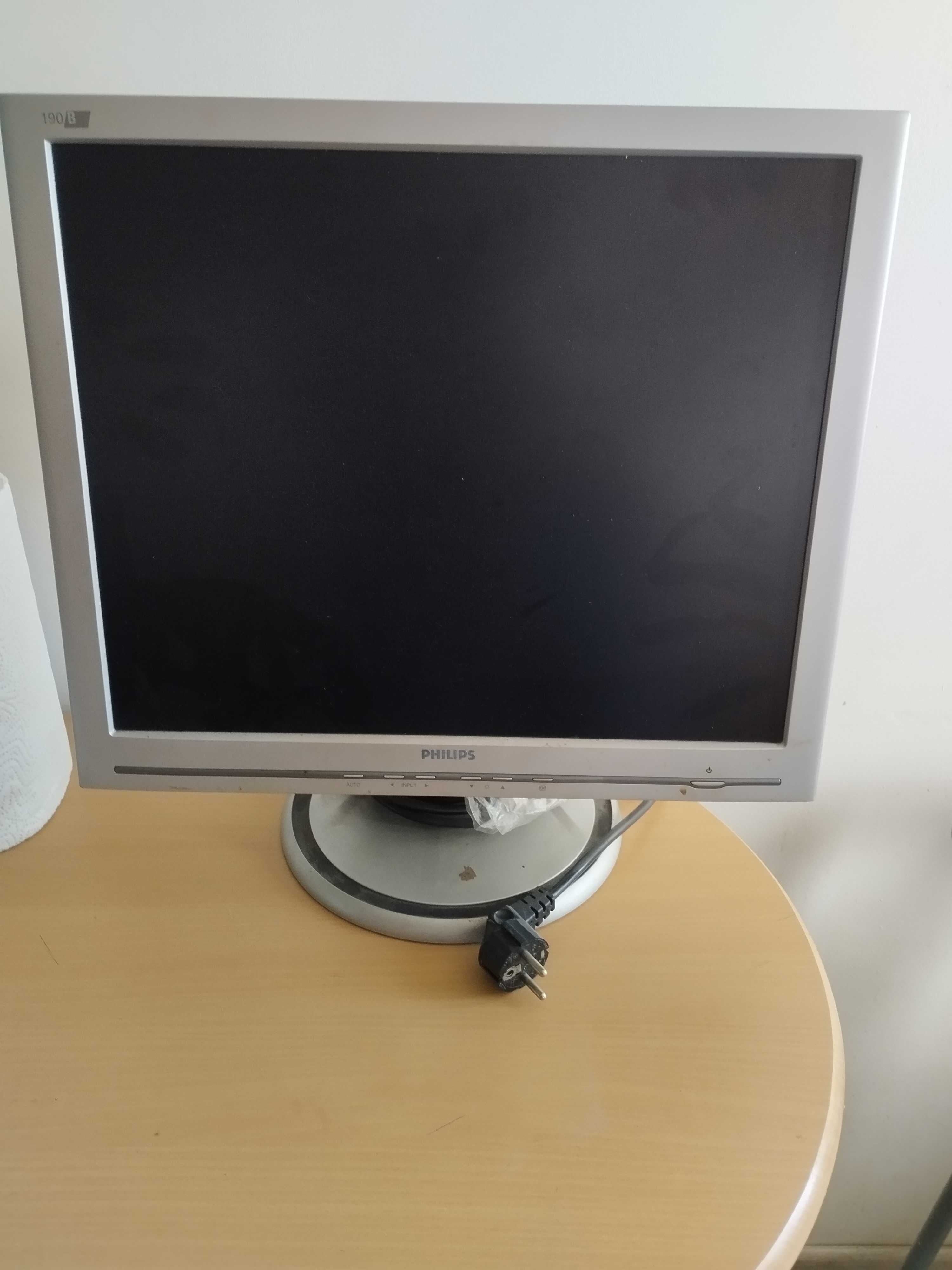Monitor Philips. Polecam