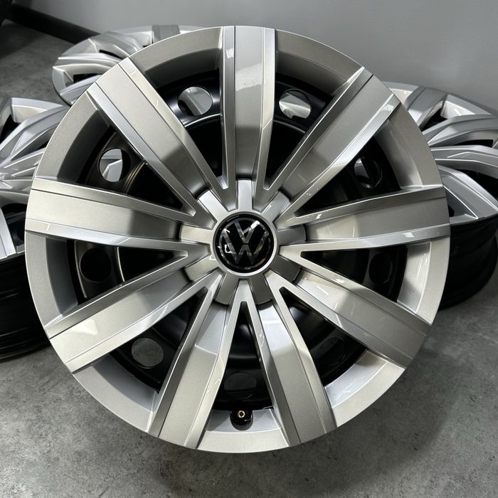 Оригінальні диски з колпаками Volkswagen Tiguan 5x112 R17
