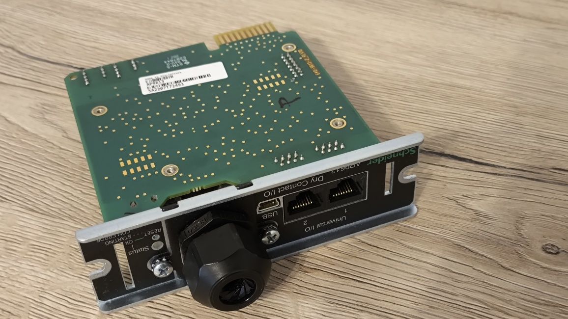 APC Smart-UPS 750VA - karta rozszerzeń SmartSlot ups AP9613
