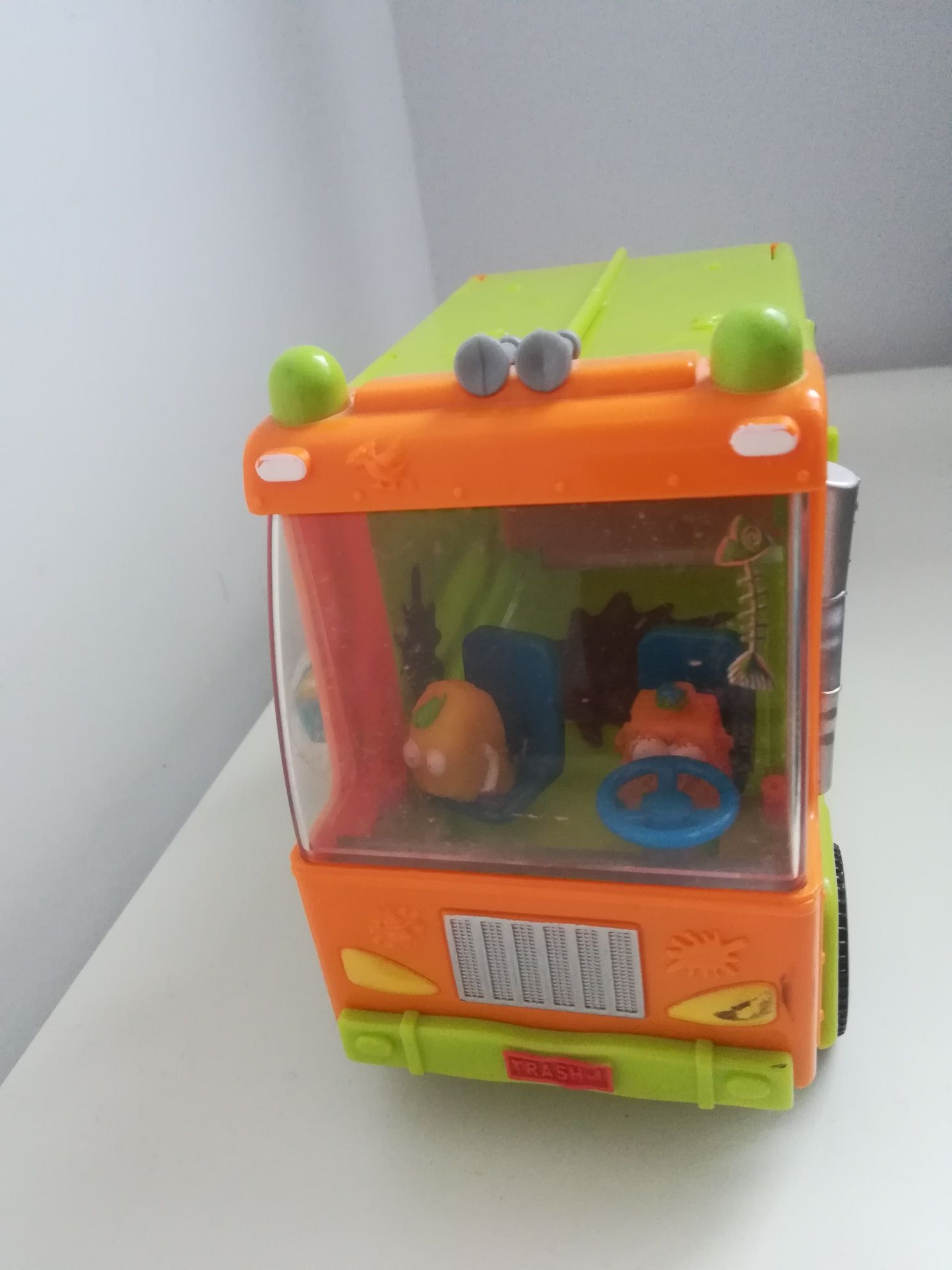 HASBRO trash pack, śmieciaki, śmieciarka.