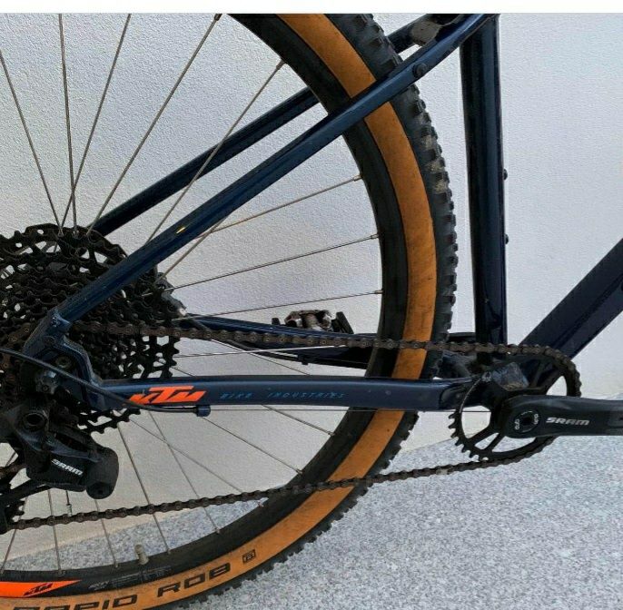 Bicicleta BTT KTM .