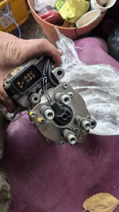 ТНВД топлевний палевний насос 0470504016 опель омега зафіра астра