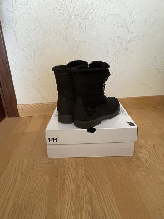Helly Hansen напівчоботи черевики р. 39,5, з натур.шкіри, waterproof