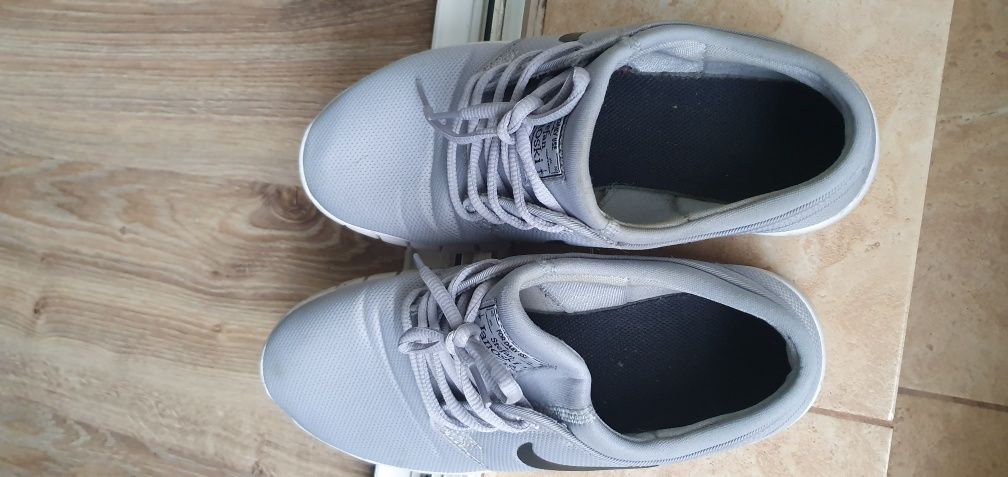 NIKE Stefan Janoski buty męskie sportowe rozmiar 39 wkładka 24,5cm