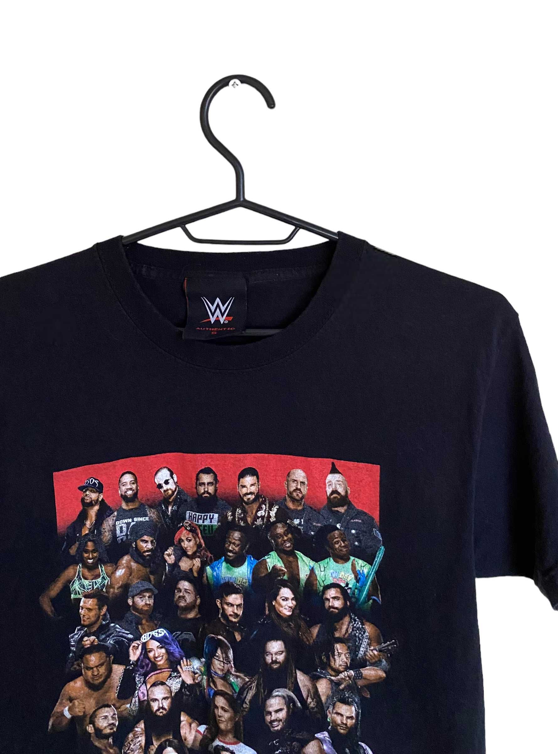 WWE dwustronny t-shirt, rozmiar S, stan bardzo dobry