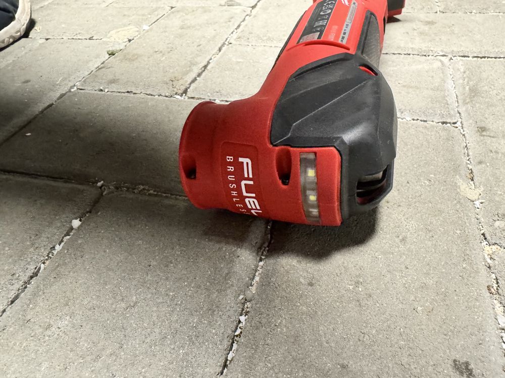 Narzędzie wielofunkcyjne Milwaukee M18 FMT-0