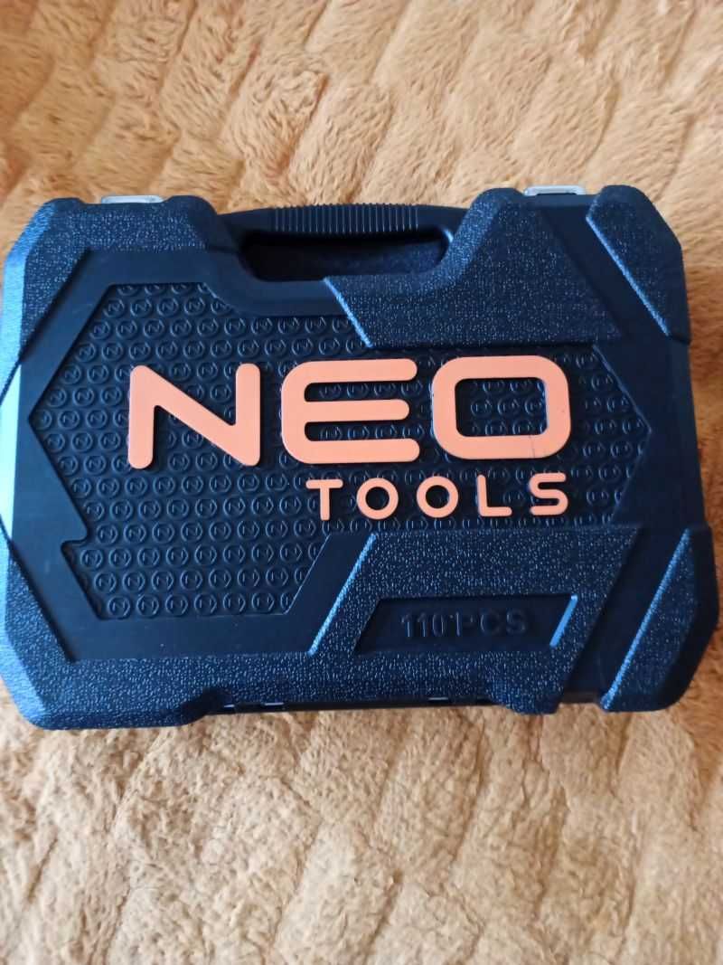 Zestaw kluczy NEO TOOLS 110 elementów nowy