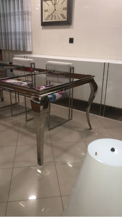 Mesa inox da marca schuller