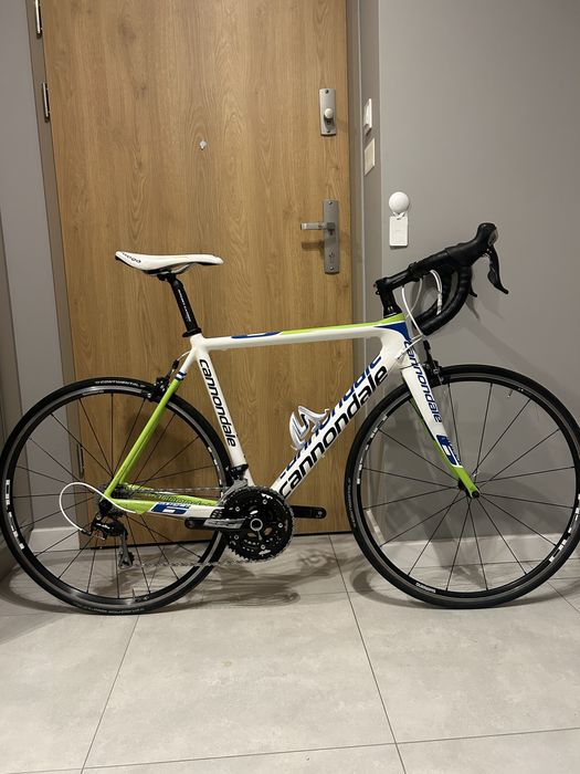 Rower szoszowy / Cannondale SuperSix / 105 / Carbon