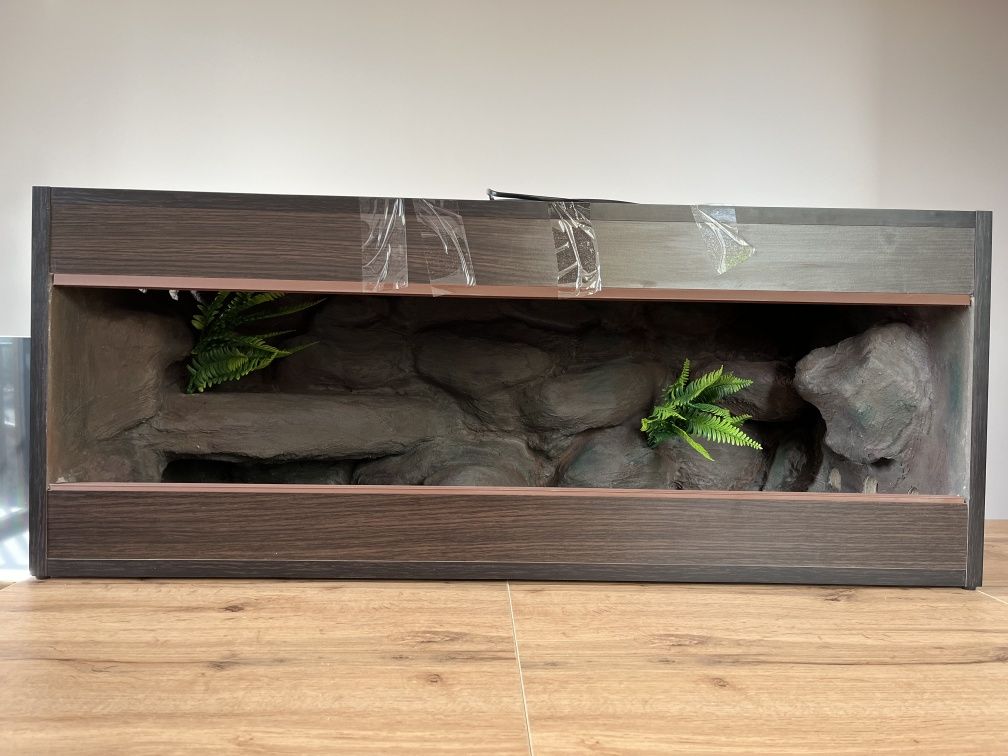 Nowe terrarium 100x40x40