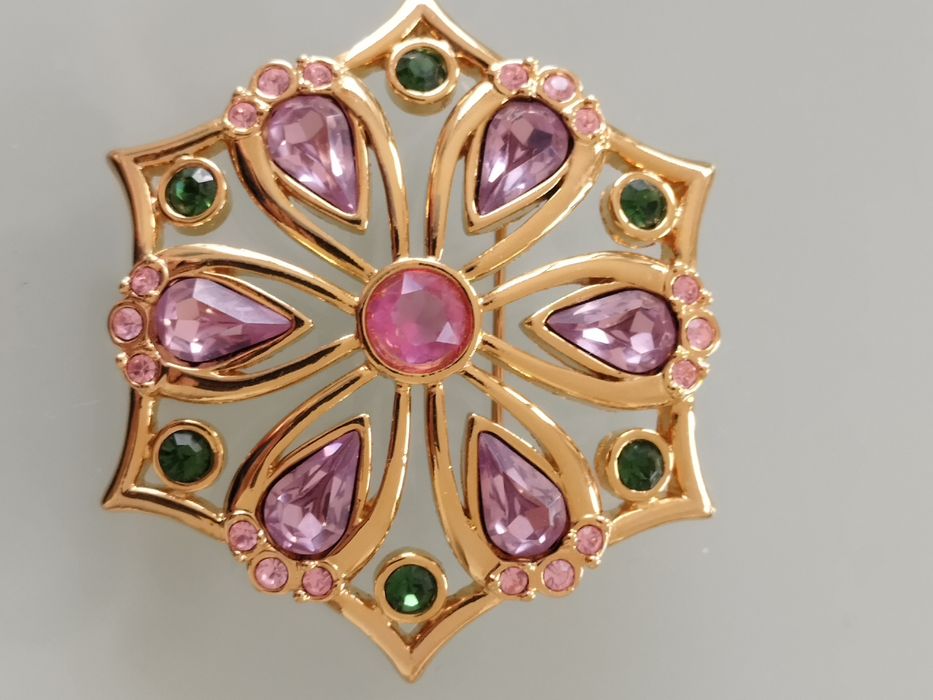 lindo broche vintage Swarovski