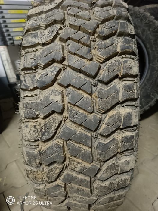 Opony Renegade R/T RADAR 235 70r16