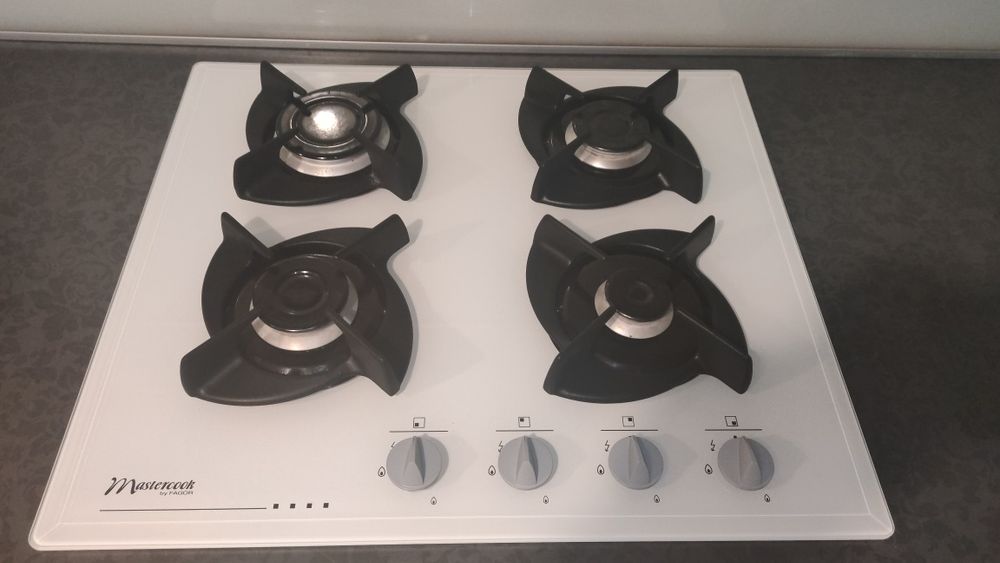 Zestaw do zabudowy płyta i piekarnik