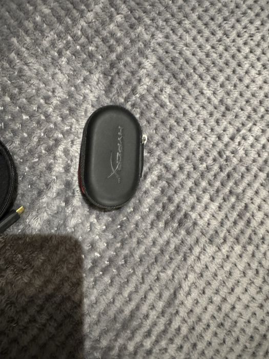 Hyperx cloud earbuds II in ears