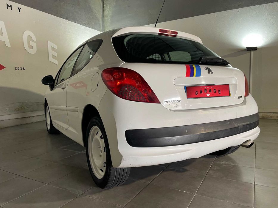 Peugeot 207 1.6Hdi - rallye réplica