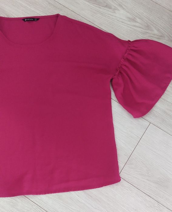 Stradivarius bluzka damska amarant S 36