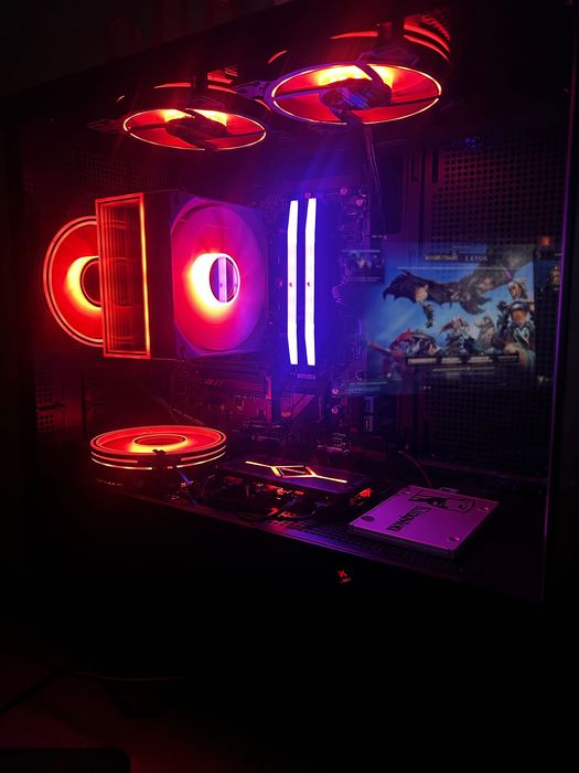 Новий Компютер ПК Ryzen 7 8700G DDR5 32 -GB