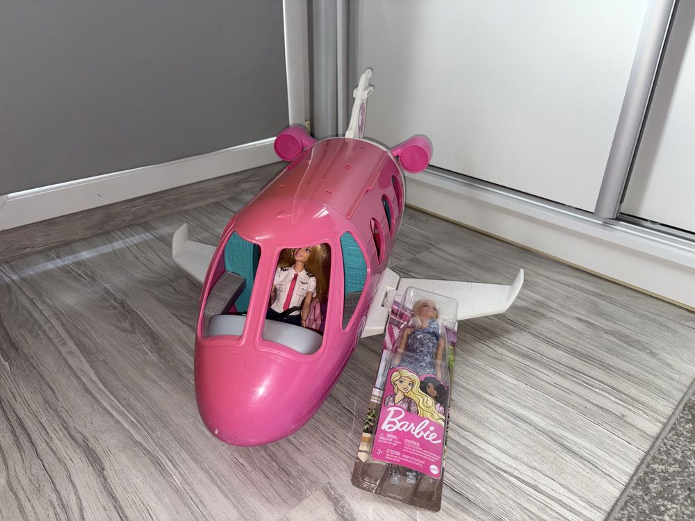 Samolot Barbie stan jak na zdjeciach