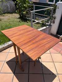 Mesa de Madeira