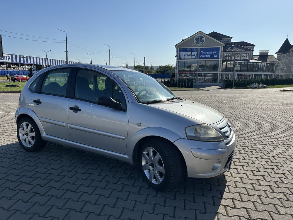 Продам автомобіль Citroen C3 2006