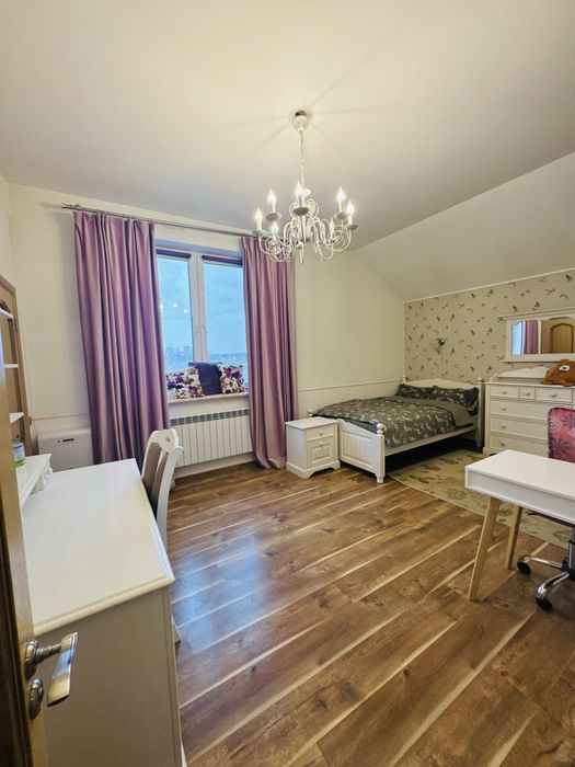 Подобово будинок. Басейн з підігрівом. Чан-Джакузі. м.Буча