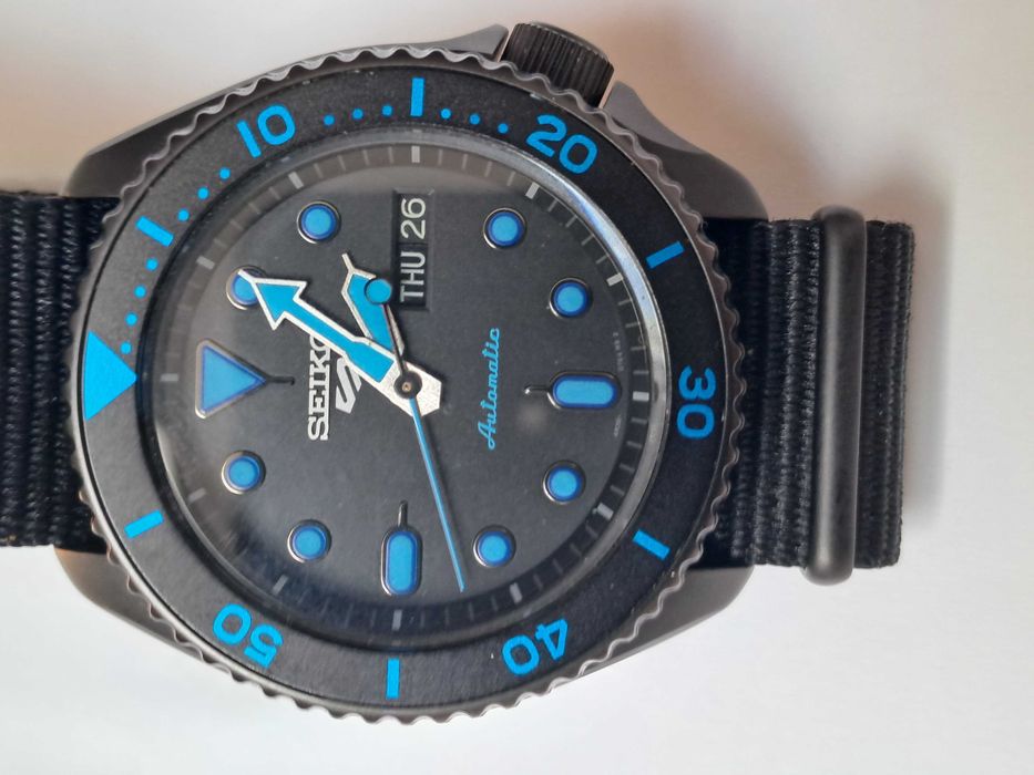 Seiko - Seiko 5 - "Blackout Blue"